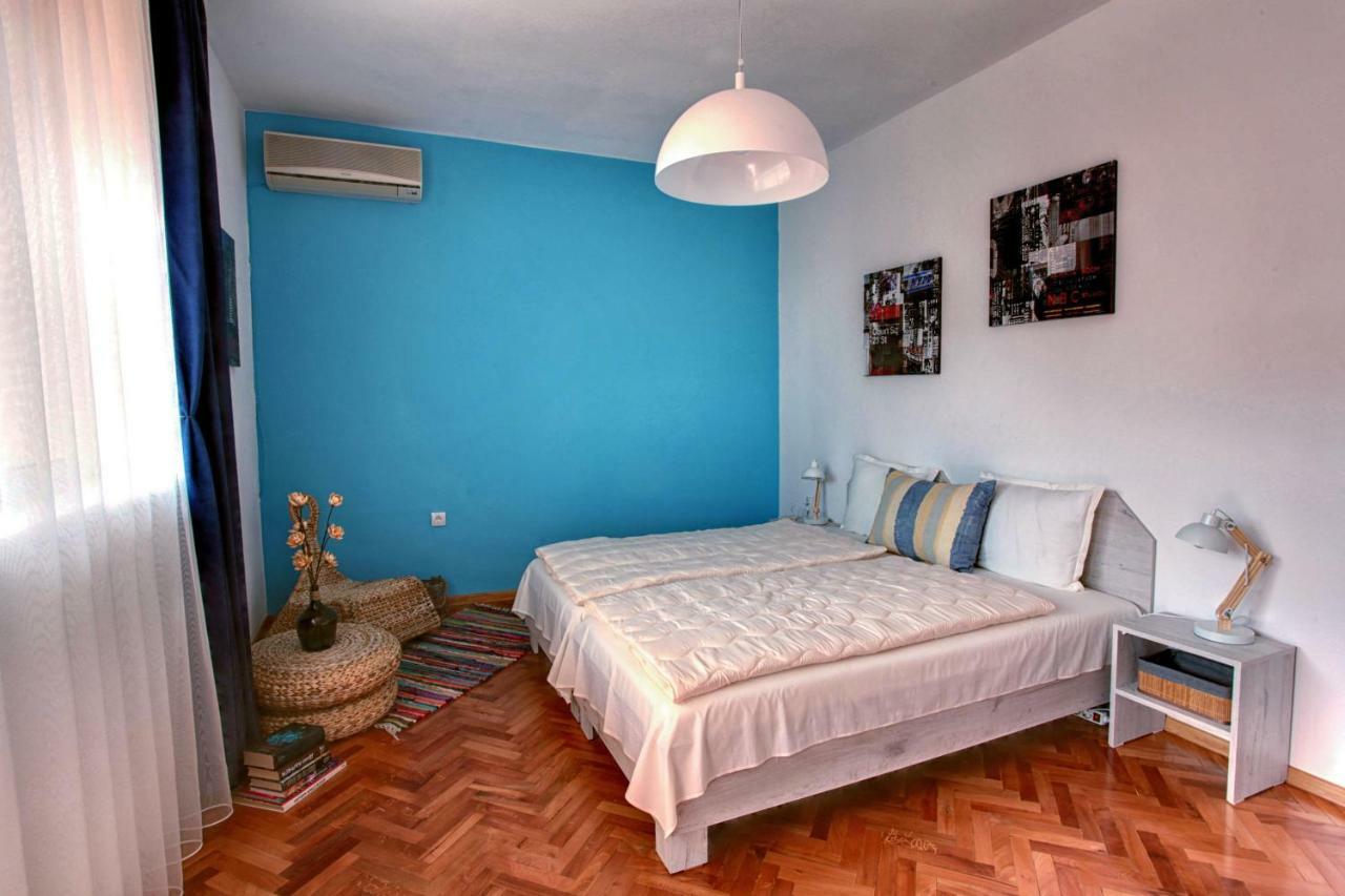Apartment Terrace - Three Bedrooms Center