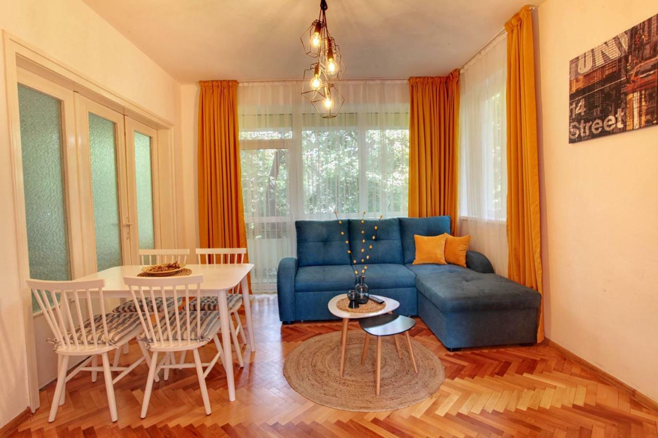 Terrace - Three Bedrooms Center * Plovdiv